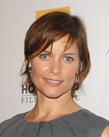 Carey Lowell